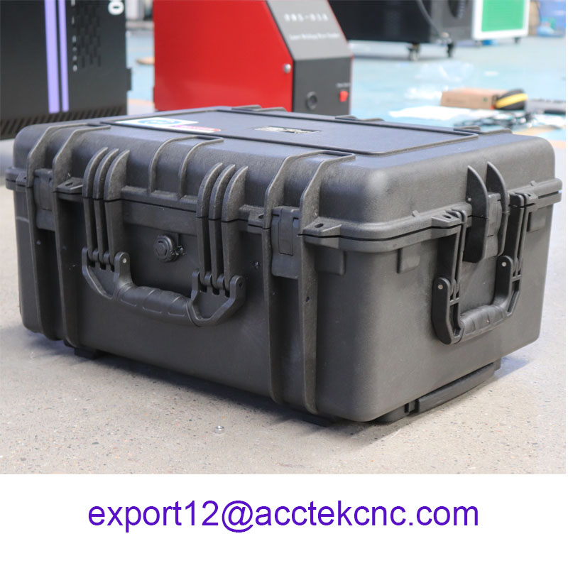 Suitcase Laser Cleaning Type 3 - огляд і ціна Industrial Laser Paint Removal